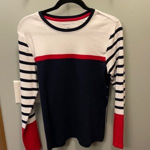 Tommy Hilfiger NWT long sleeve shirt